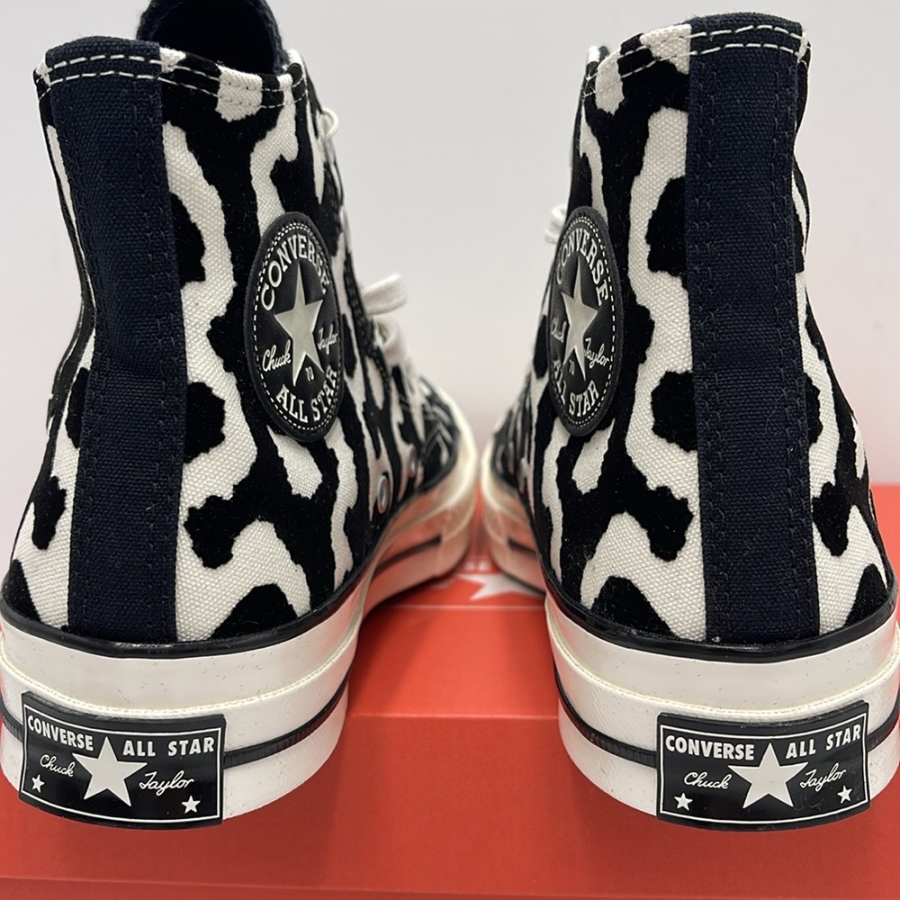 Converse WMNS CHUCK 70 HI
BLACK/EGRET/BLACK A12350C Sneakers - Picture 14 of 16